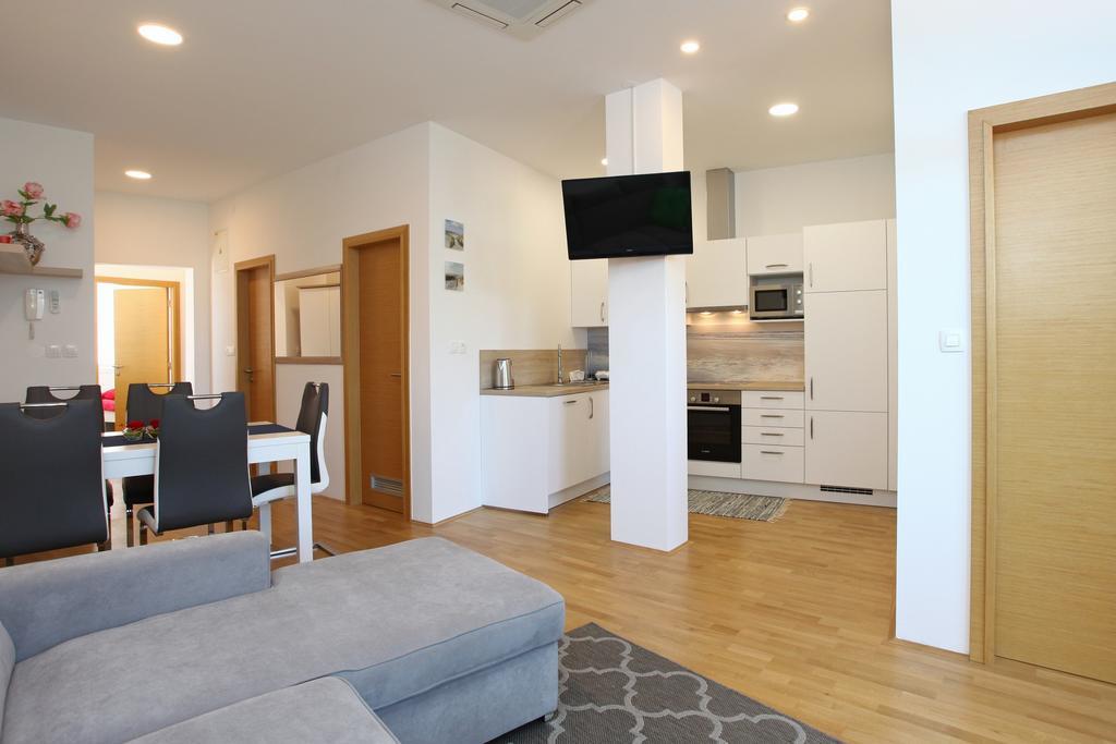 San Simon Sea View Apartment Ll Izola Ngoại thất bức ảnh