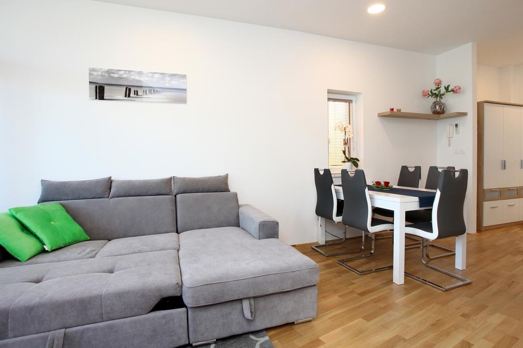 San Simon Sea View Apartment Ll Izola Ngoại thất bức ảnh